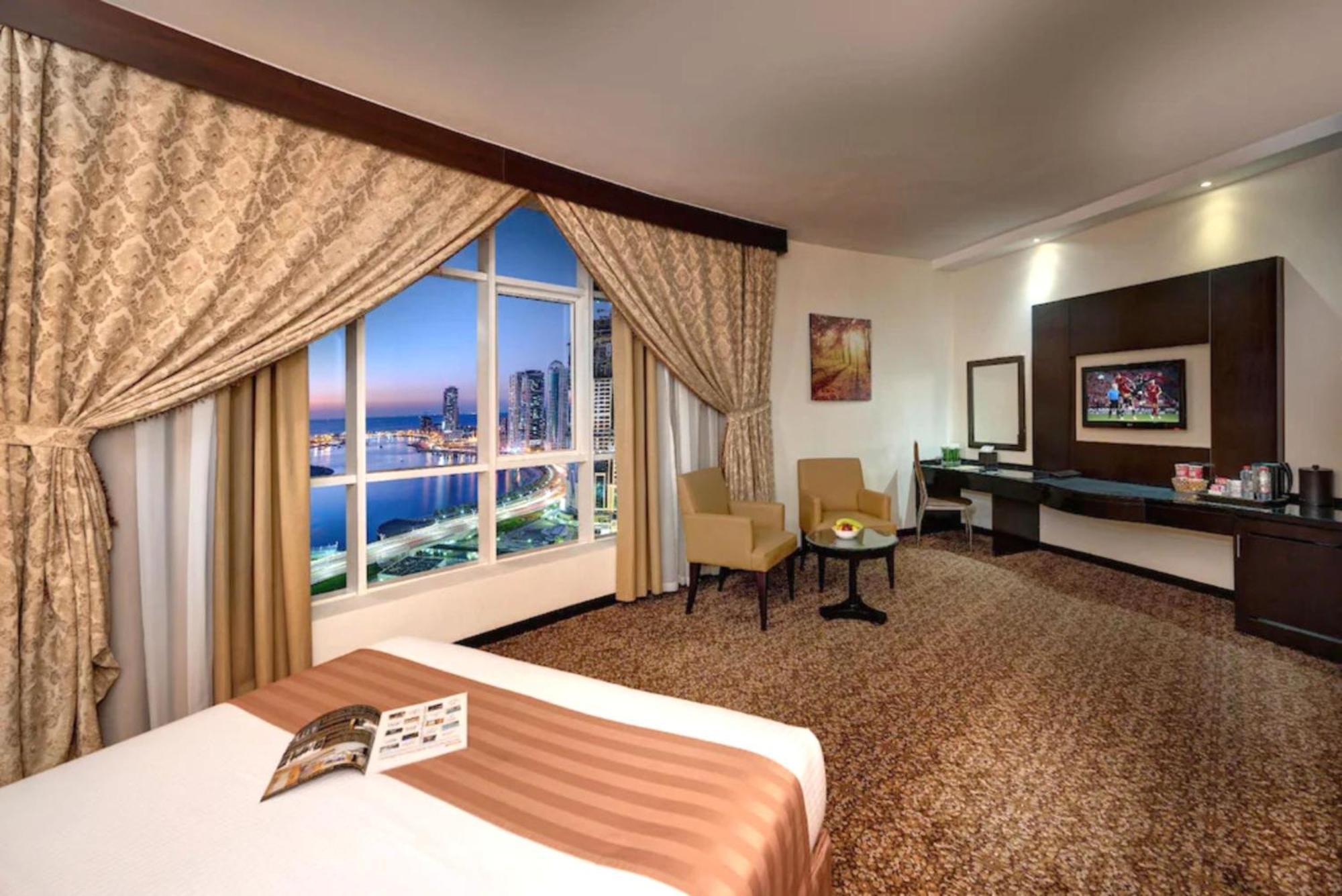 Aryana Hotel Sharjah Exterior foto